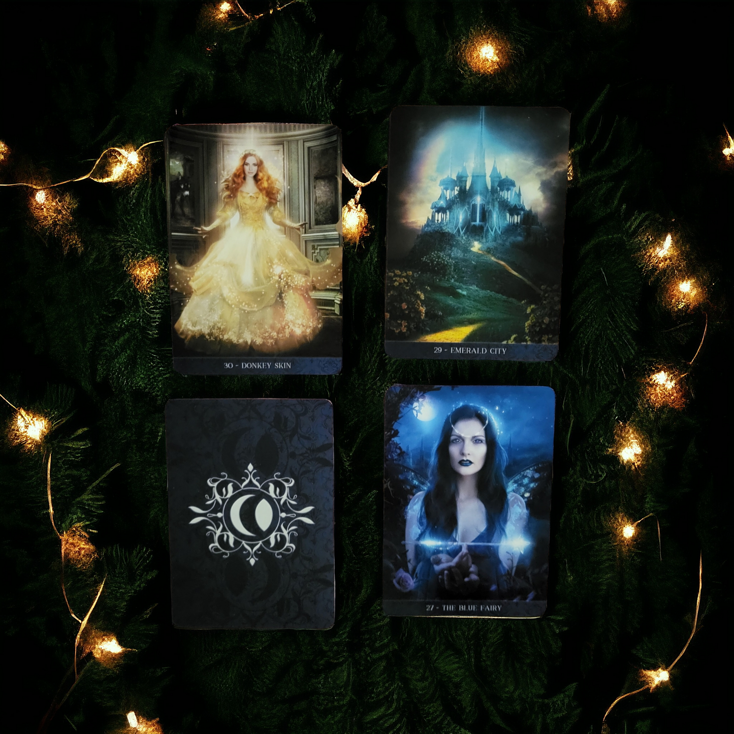 (NEW) De La Nuit Oracle Deck